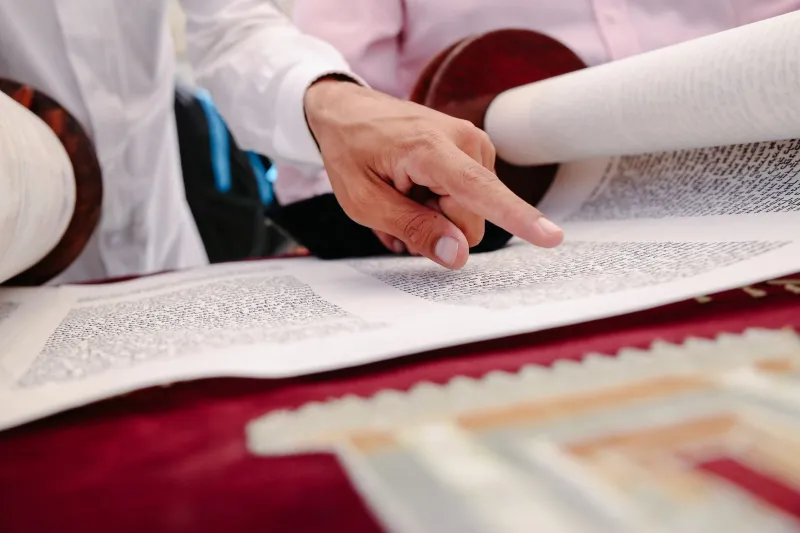 In Praise of Being a One: The Ancient Letter That Mocks the Hustle